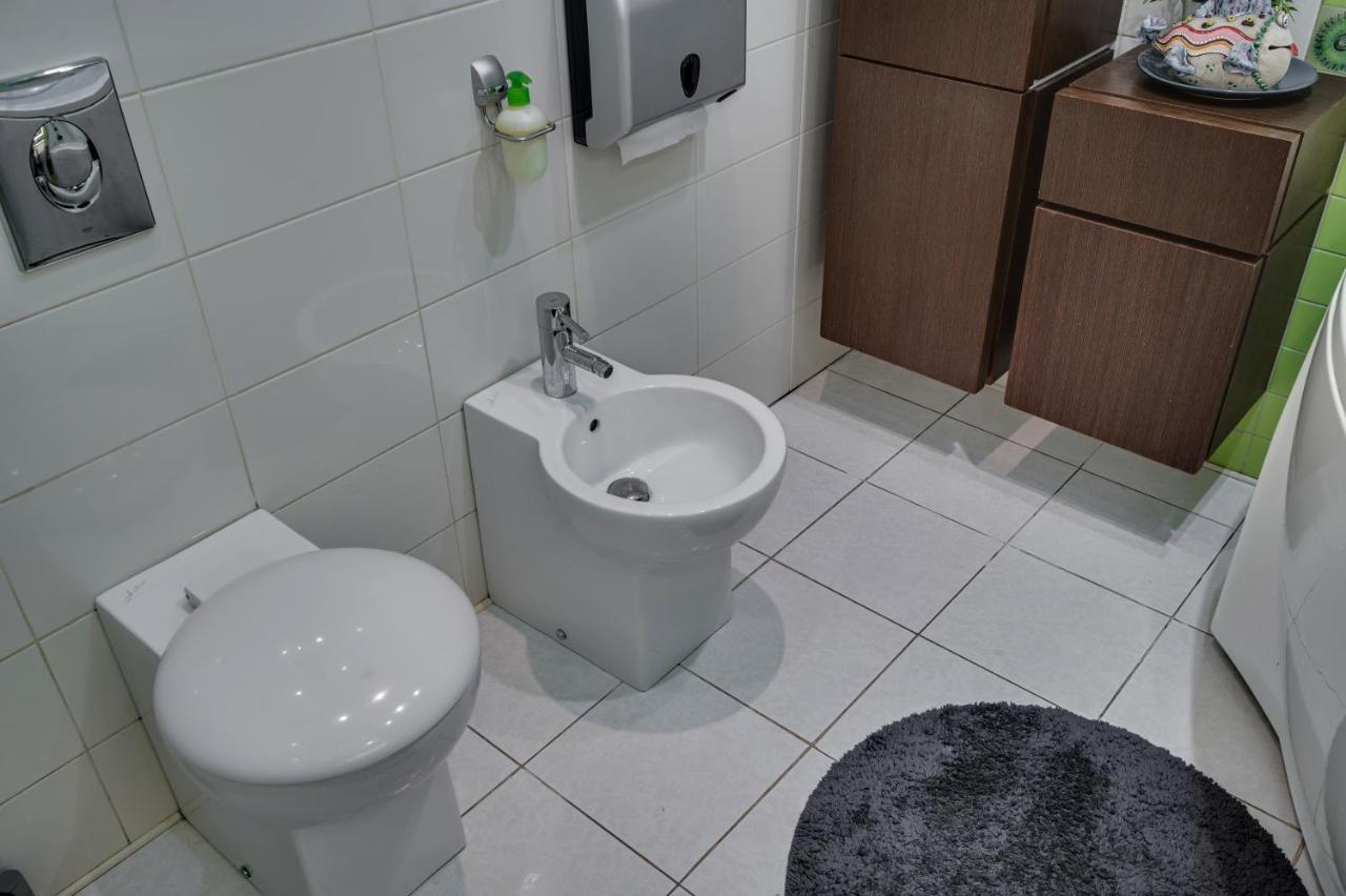 Vip Квартира, Атмосферні Boutique - Apartments Zaporizhia Exteriér fotografie